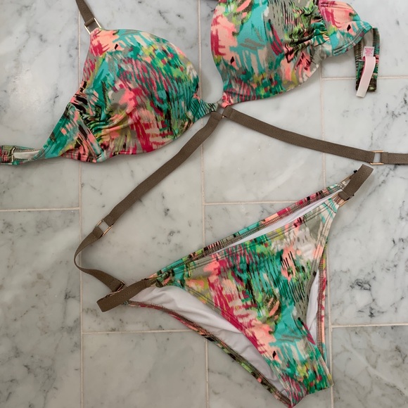 Push up kini top & bottoms - Picture 2 of 2